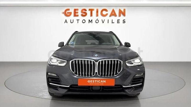 Usado BMW X5 394 CV (289 kW) 2022 Gris / plata SUV