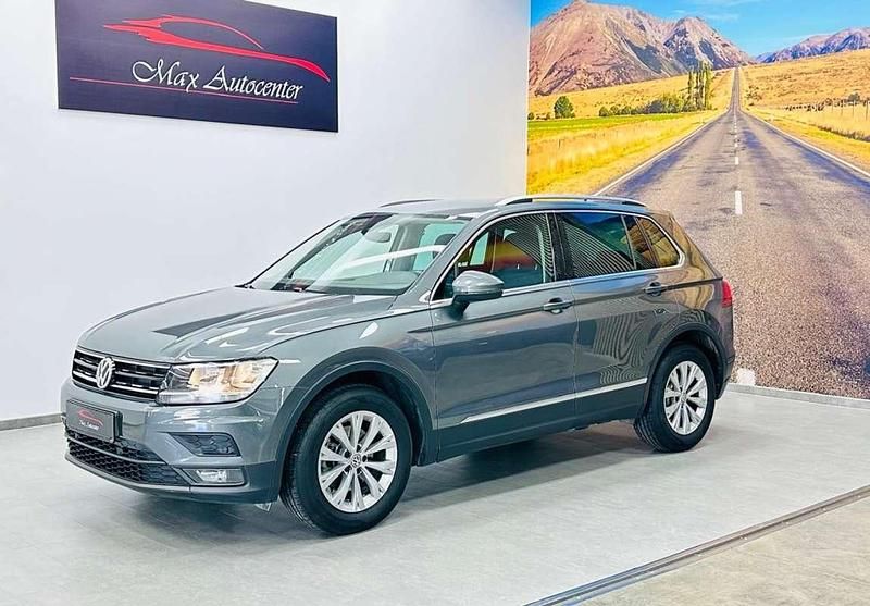 Usado VW Tiguan Advance 150 CV (110 kW) 2020 Gris SUV