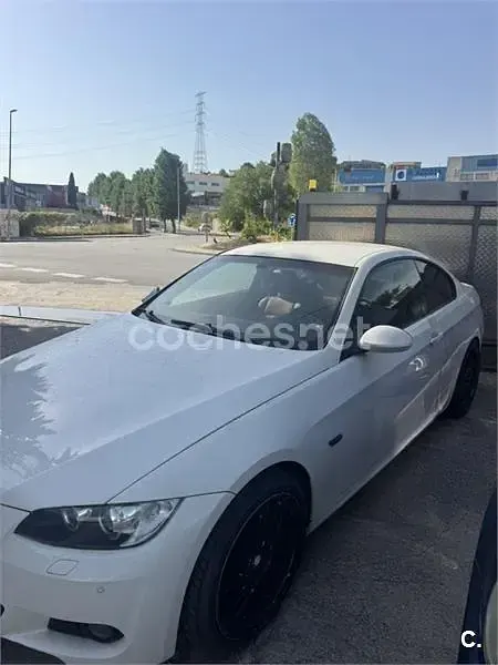 Usado BMW 320 170 CV (125 kW) 2007 Blanco Coupe