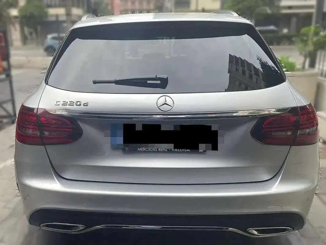 Usado Mercedes C220 194 CV (142 kW) 2020 Gris Familiar