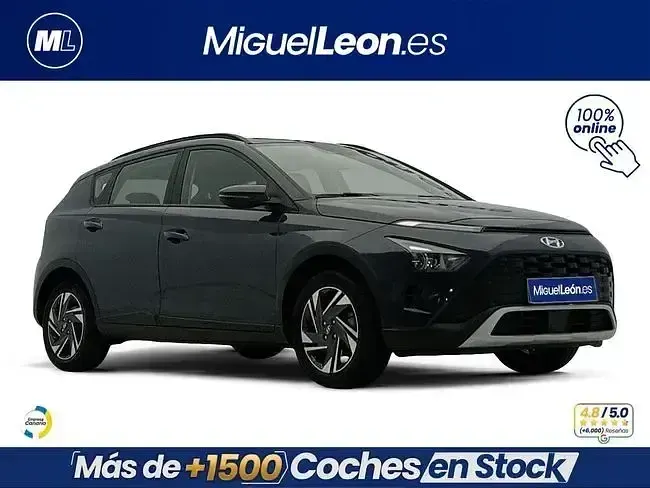 Usado Hyundai Bayon 84 CV (61 kW) 2024 Gris / plata SUV