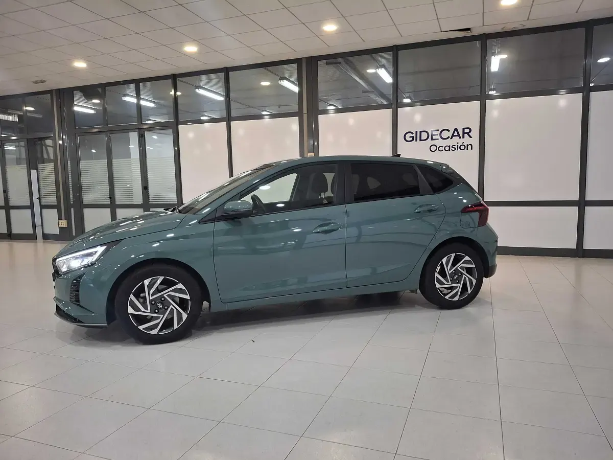 Usado Hyundai i20 99 CV (72 kW) 2025 Utilitario