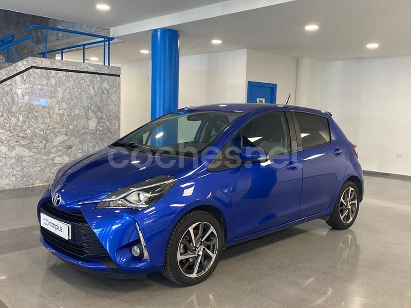 Azul Usado 2019 Toyota Yaris Active Berlina | 14.490 € (Precio justo) - Imagen 1/4