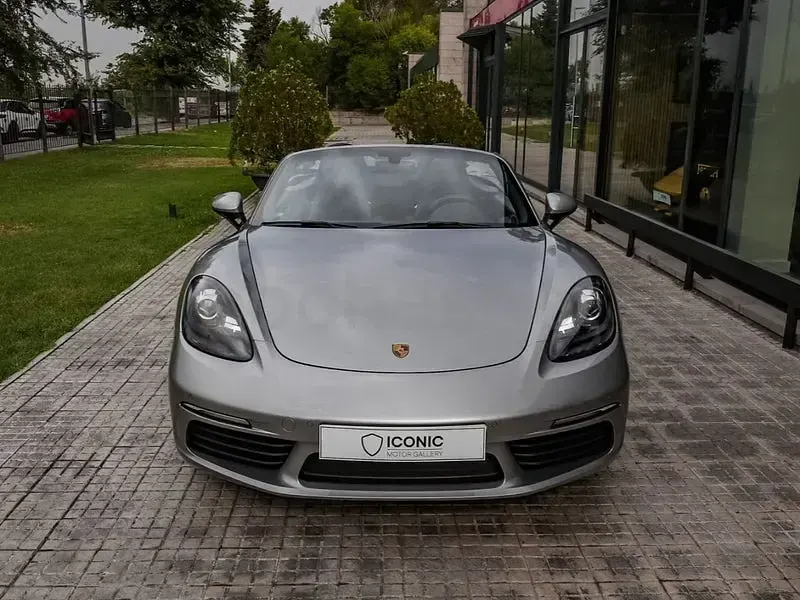 Usado Porsche 718 Boxster 300 CV (220 kW) 2023 Gris / plata Descapotable