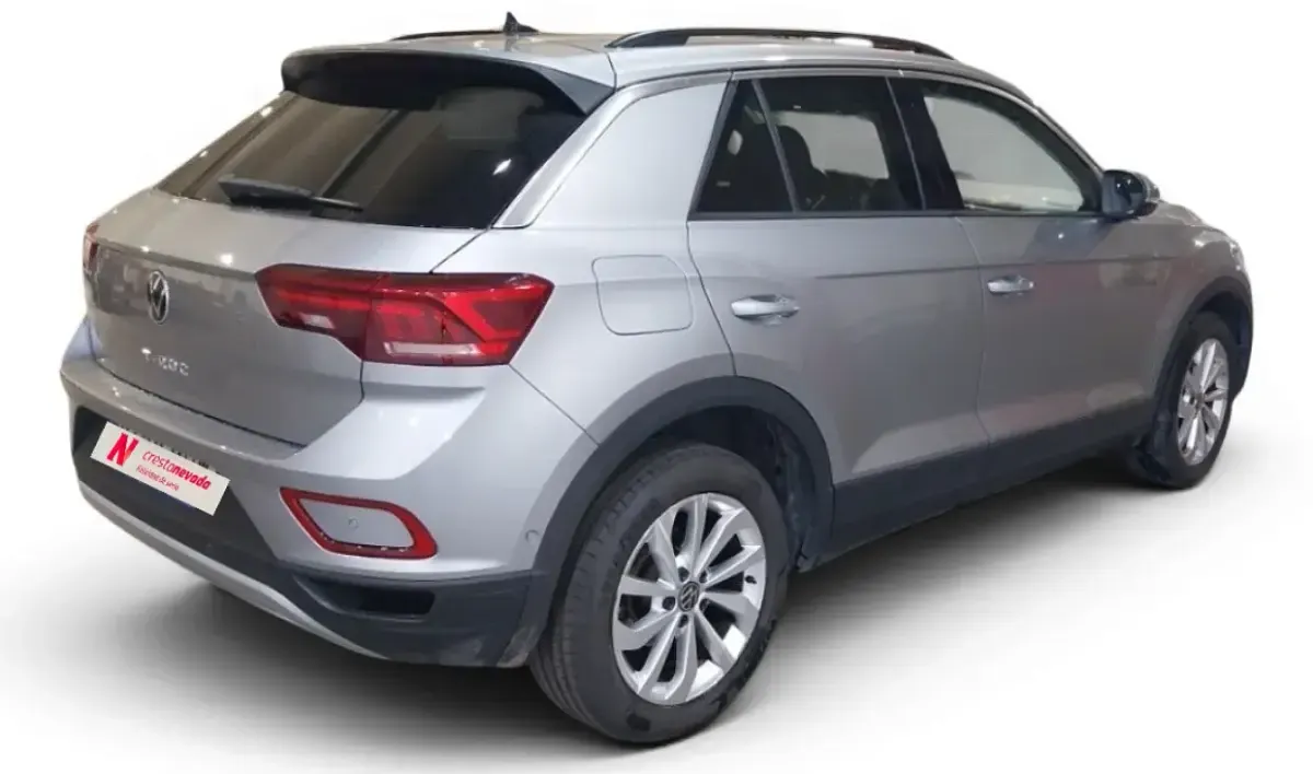 Usado VW T-Roc Life 115 CV (84 kW) 2023 Gris SUV