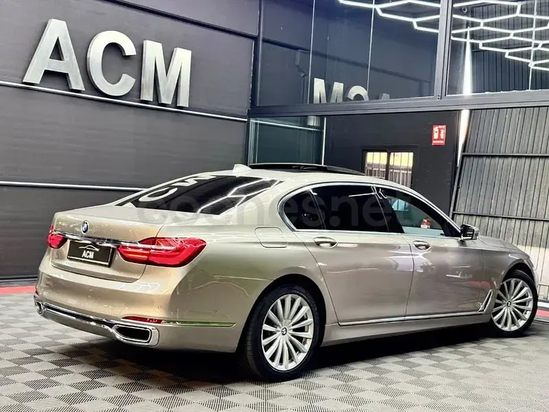Usado BMW 740L 320 CV (235 kW) 2016 Beige Berlina