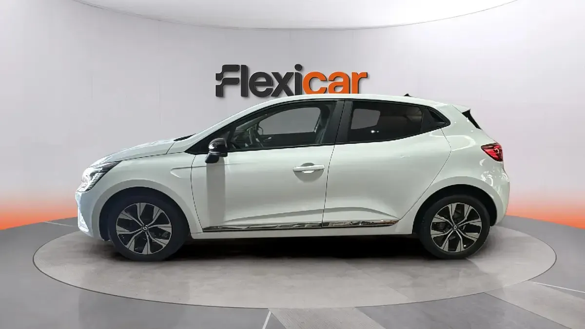 Usado Renault Clio V Evolution 90 CV (66 kW) 2023 Blanco Berlina