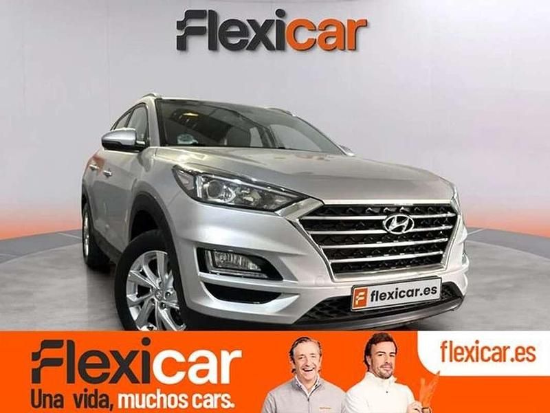 Usado Hyundai Tucson 132 CV (97 kW) 2019 Gris SUV