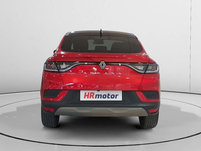 Usado Renault Arkana Techno 140 CV (102 kW) 2024 Rojo SUV