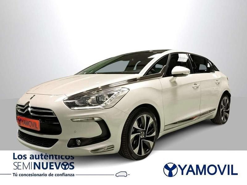 Usado Citroën DS5 Style 156 CV (114 kW) 2013 Blanco Utilitario