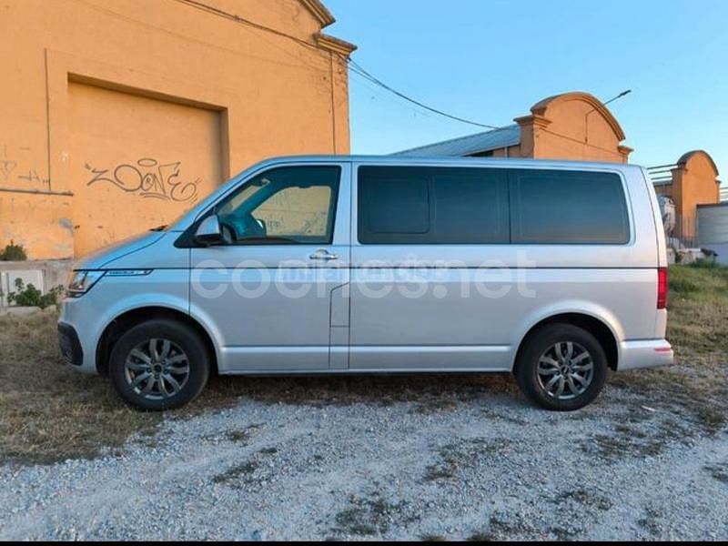 Gris / plata Usado 2020 VW Caravelle Monovolumen | 32.595 € (Precio justo) - Imagen 1/4