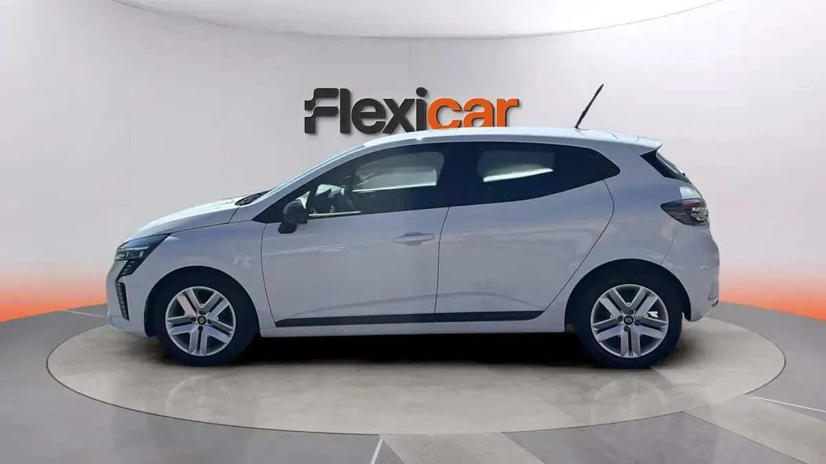 Usado Renault Clio V Equilibre 100 CV (73 kW) 2024 Blanco Berlina