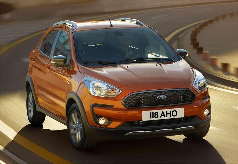 Negro Usado 2019 Ford Ka Plus Active Utilitario | 10.490 € (Precio justo) - Imagen 1/4