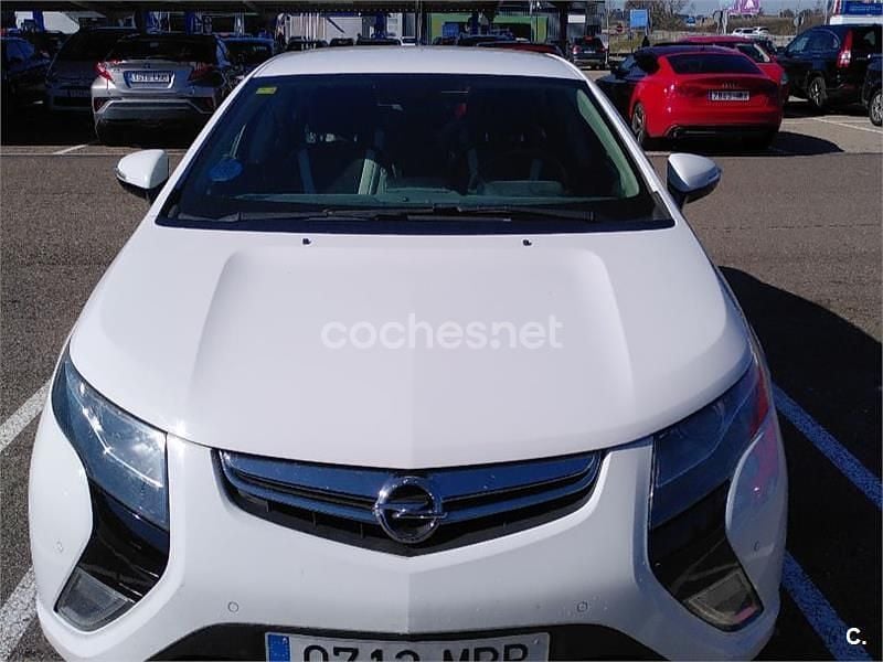 Usado Opel Ampera Selective 150 CV (110 kW) 2012 Blanco Utilitario