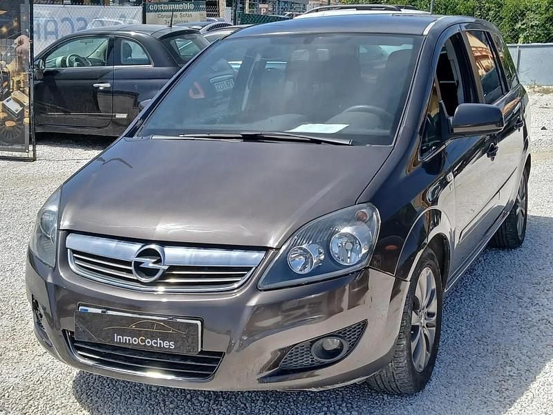 Usado Opel Zafira 110 CV (80 kW) 2010 Monovolumen