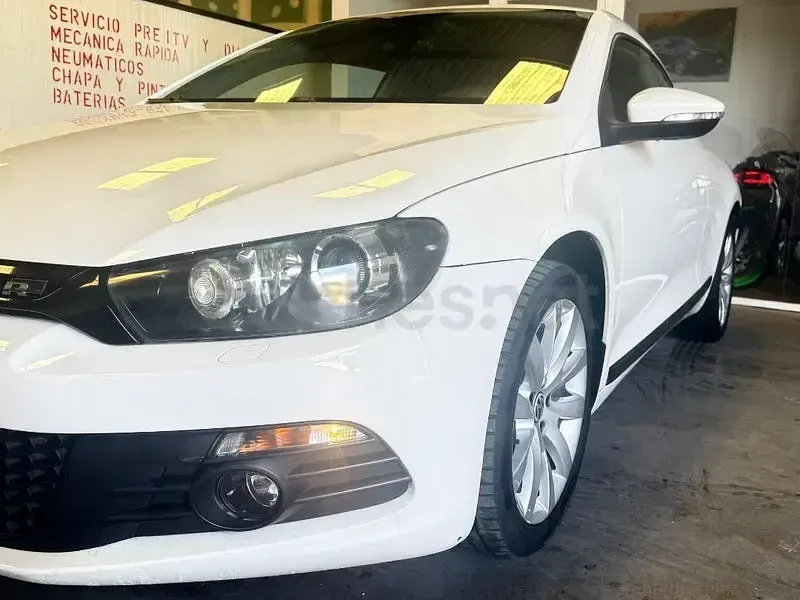 Usado VW Scirocco 140 CV (102 kW) 2009 Blanco Coupe