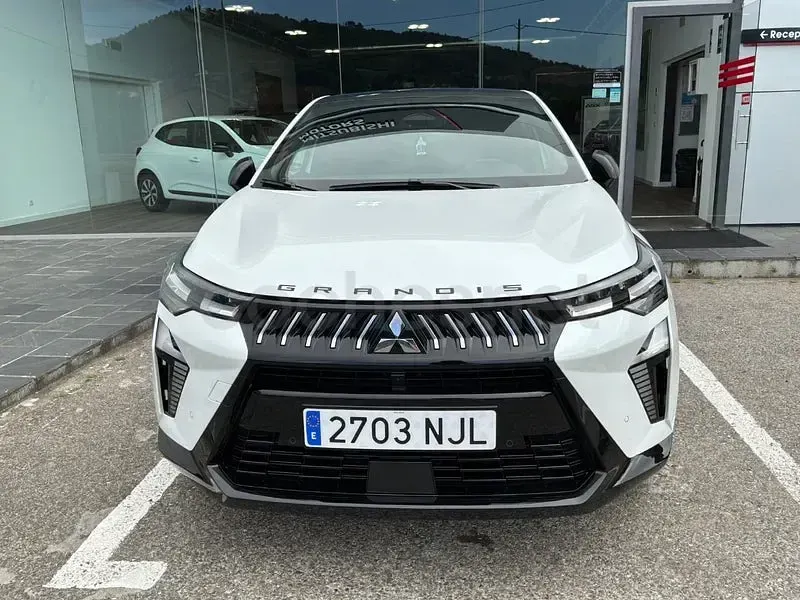 Usado Mitsubishi Grandis 158 CV (116 kW) 2026 Blanco SUV