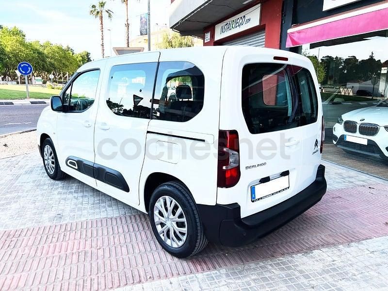 Usado Citroën Berlingo Feel 102 CV (75 kW) 2020 Blanco Monovolumen