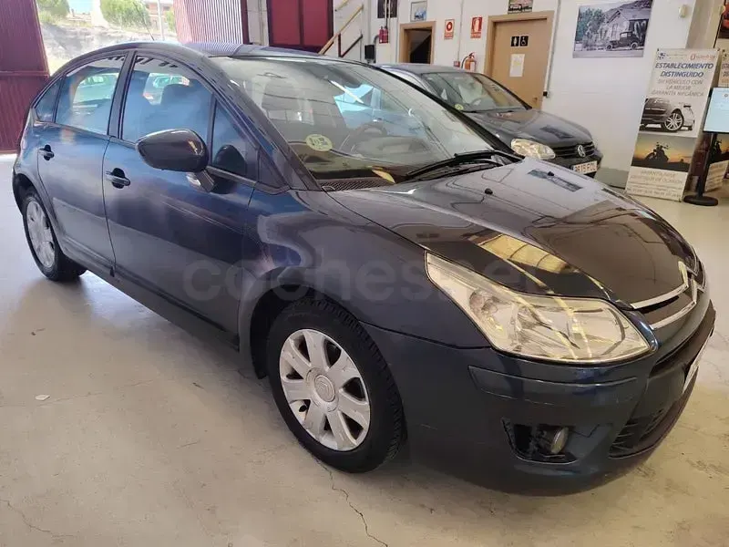 Usado Citroën C4 110 CV (80 kW) 2009 Azul Berlina