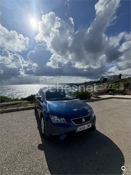 Usado Seat Leon CONNECT 110 CV (80 kW) 2016 Azul Berlina