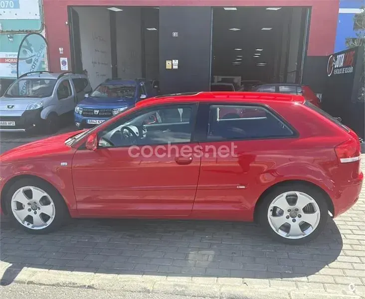 Usado Audi A3 Ambition 200 HP (147 kW) 2006 Vermelho Citadino