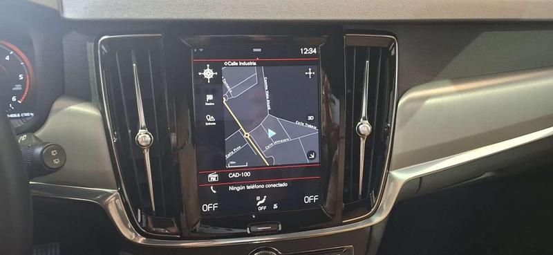 Begagnad Volvo V90 Business Edition 190 HK (139 kW) 2019 Vit Kombi