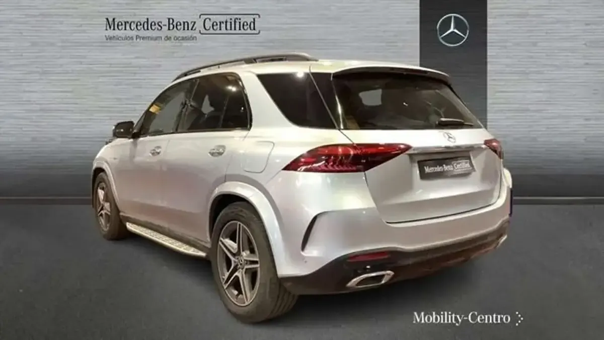 Usado Mercedes GLE350 333 CV (244 kW) 2025 Plateado SUV