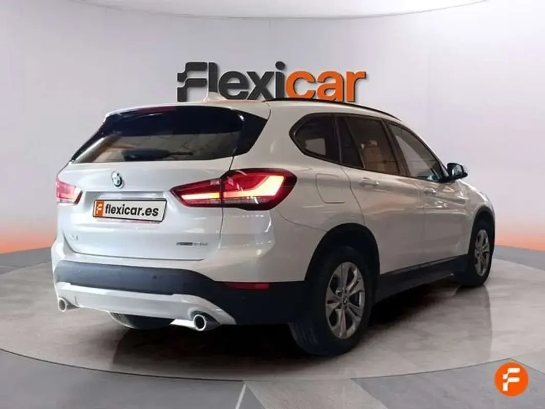 Usado BMW X1 150 CV (110 kW) 2022 Blanco SUV