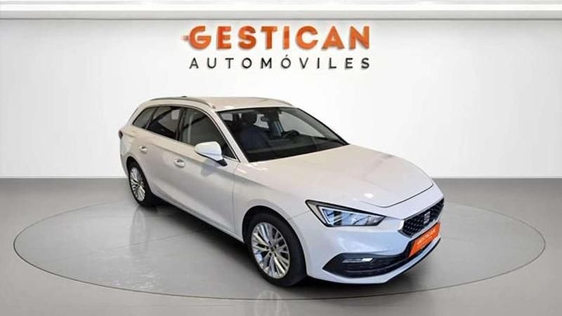 Usado Seat Leon XCELLENCE 204 CV (150 kW) 2022 Blanco Utilitario