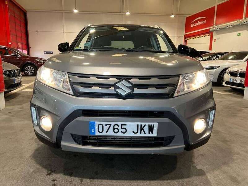 Usado Suzuki Vitara 120 CV (88 kW) 2015 Gris SUV