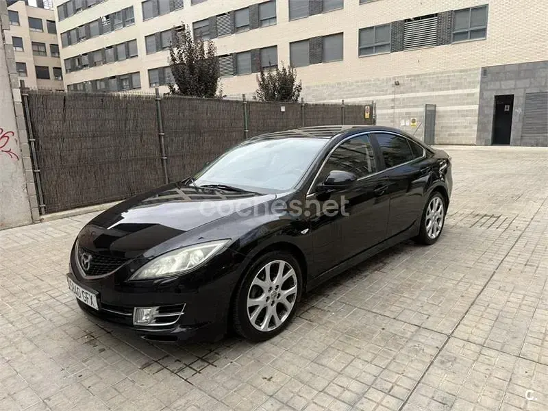 Usado Mazda 6 Active 140 CV (102 kW) 2008 Negro Berlina