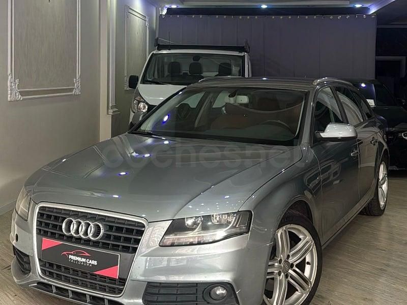 Usado Audi A4 Premium 143 CV (105 kW) 2013 Gris / plata Familiar