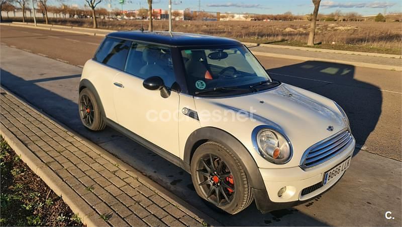 Usado Mini Cooper 116 CV (85 kW) 2007 Blanco Utilitario