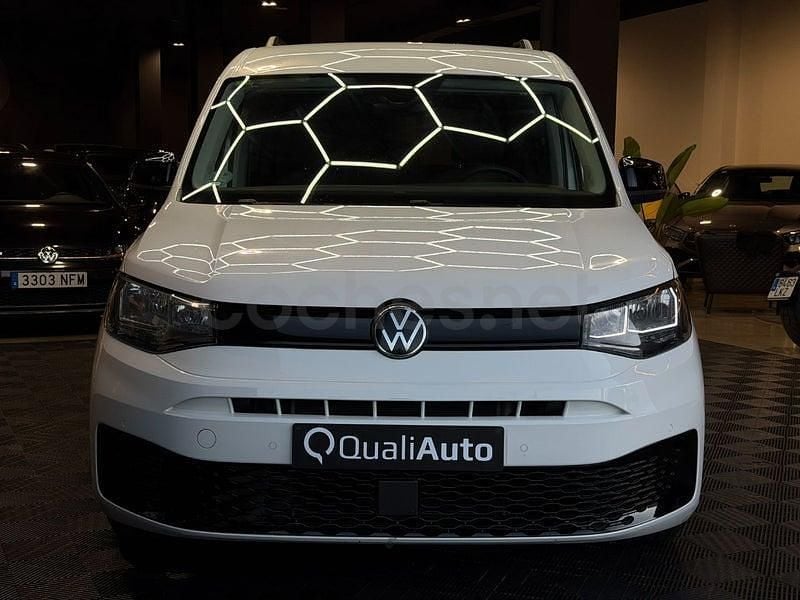 Usado VW Caddy Life 122 CV (89 kW) 2022 Blanco Monovolumen