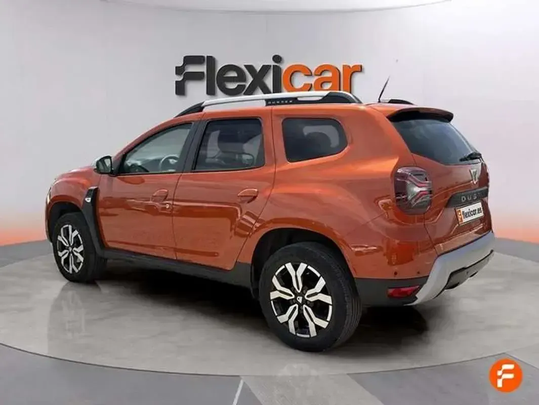 Usado Dacia Duster Prestige 101 CV (74 kW) 2021 Negro SUV
