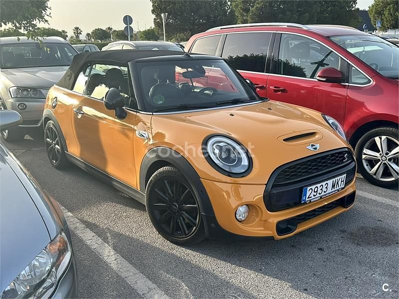 Usado Mini Cooper SD Cabriolet 143 CV (105 kW) 2016 Naranja Descapotable
