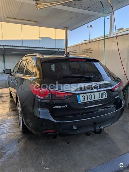 Usado Mazda 6 Luxury 150 CV (110 kW) 2014 Negro Familiar