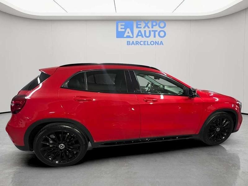 Occasion Mercedes GLA180 136 PK (100 kW) 2020 Rood SUV