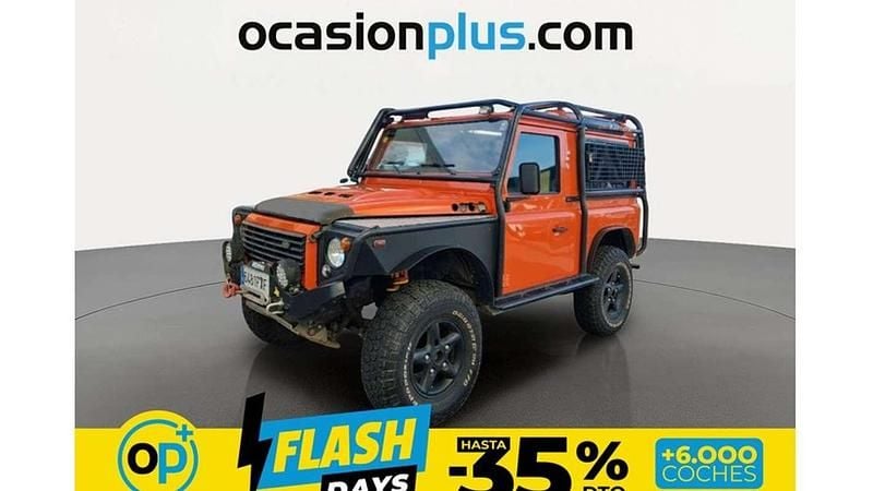 Usado Land Rover Defender 122 HP (89 kW) 2007 Laranja Carrinha