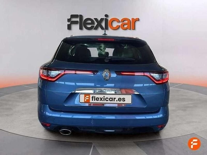 Usado Renault Mégane GrandTour Business 140 CV (102 kW) 2019 Azul Familiar