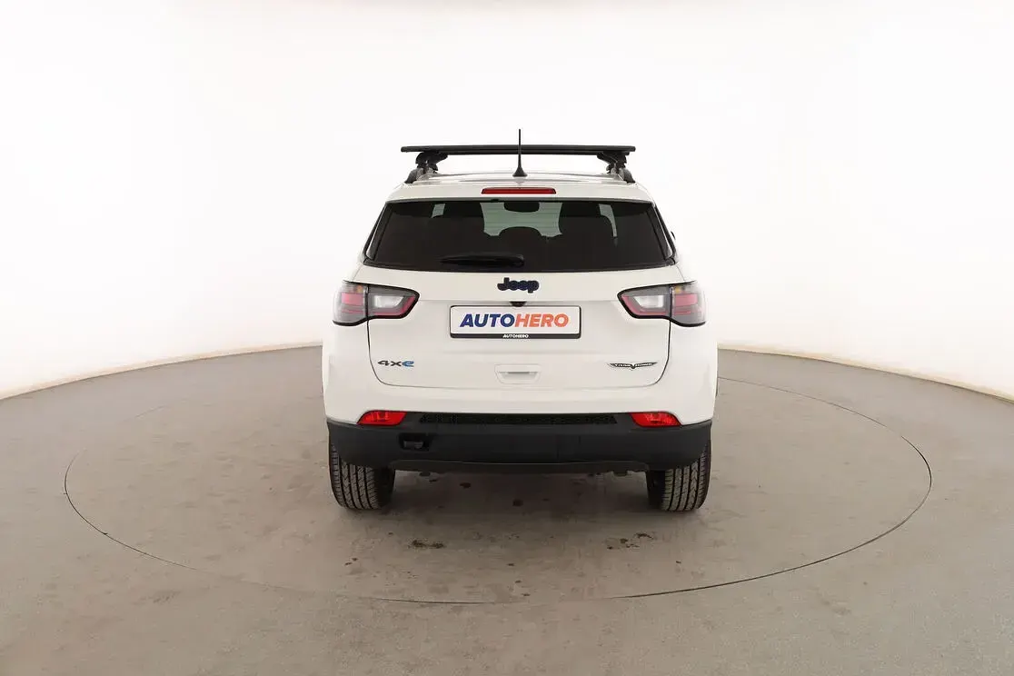 Usado Jeep Compass Trailhawk 241 CV (177 kW) 2022 Blanco SUV