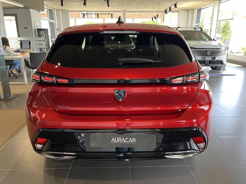 Usado Peugeot 308 Allure 145 CV (106 kW) 2025 Rojo