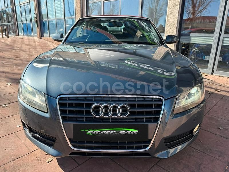 Usado Audi A5 Cabriolet 170 CV (125 kW) 2010 Gris / plata Descapotable