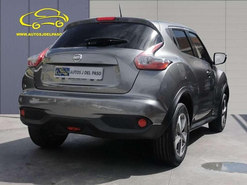 Usado Nissan Juke Acenta 113 CV (83 kW) 2019 Gris SUV