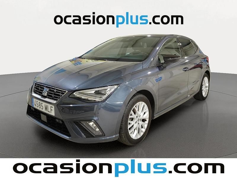 Gris Usado 2023 Seat Ibiza FR Utilitario | 15.273 € (Precio justo) - Imagen 1/4
