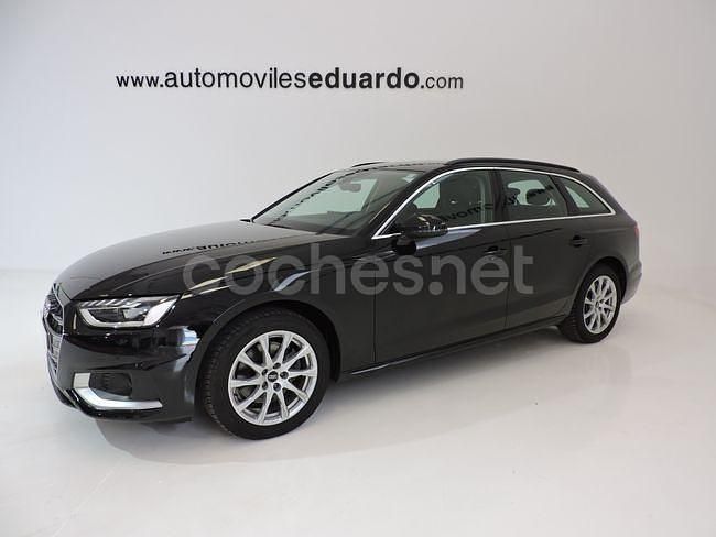 Usado Audi A4 Advanced Plus 136 CV (100 kW) 2023 Negro Familiar