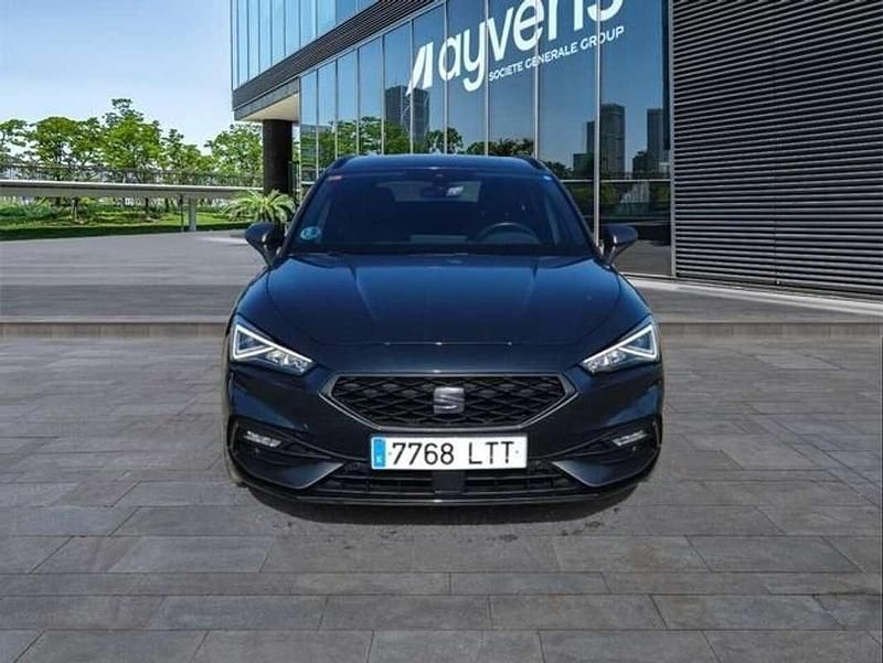 Usado Seat Leon ST FR 150 CV (110 kW) 2021 Gris Familiar