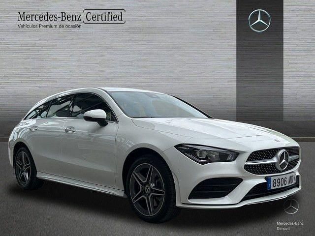 Usado Mercedes CLA250e Shooting Brake 218 CV (160 kW) 2023 Blanco polar Familiar