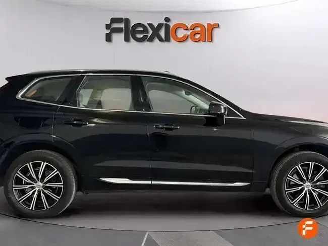 Usado Volvo XC60 Inscription 197 CV (144 kW) 2021 Negro SUV