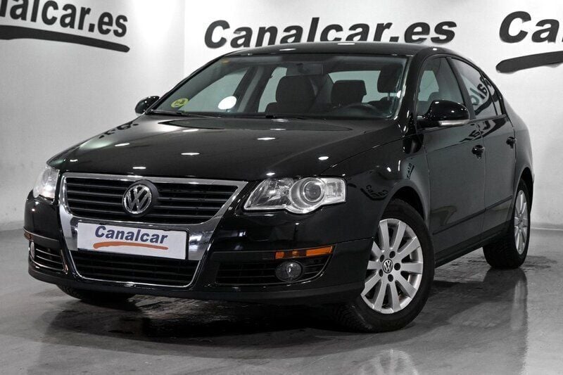 Negro Usado 2008 VW Passat Advance Berlina | 5950 € (Precio justo) - Imagen 1/4